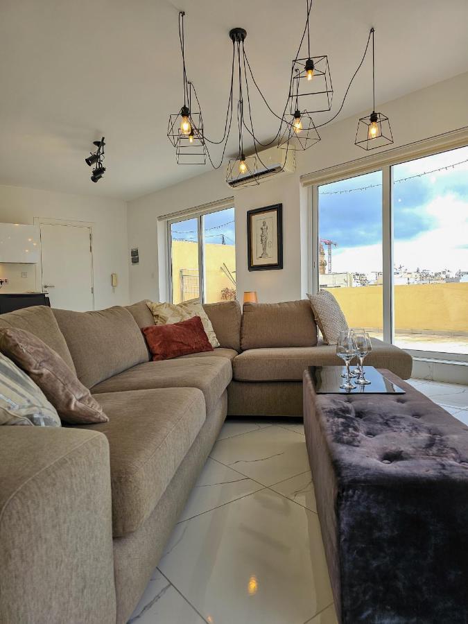 Ferienwohnung Mive Luxury Sea View Penthouse Gzira Exterior foto
